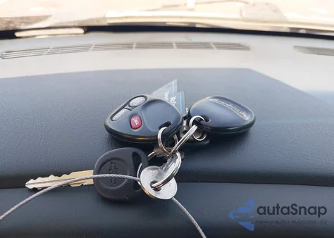 2001 Chevrolet Silverado 1500 Ls из США, поврежденный, VIN 1GCEK19T11E122874